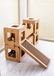 Drapak dla kota MAXI KARTONOWY duży domek mostek