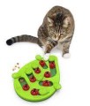 Petstages Gra Nina Ottosson Cat Puzzle & Play Buggin' Out, Gra Startegiczna Biedronki Chowają Przysmaki!