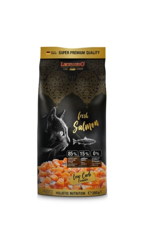 LeonardoFresh Salmon Low Carb Formula 250 g, Świeże Mięso z Łososia i Świeże Mięso Drobiowe! Dodatek Krylu, Alg. Żurawiny i Ziół! Nowość!